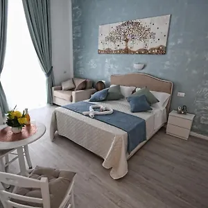 Bed & Breakfast Maison Nilo 15, Napoli