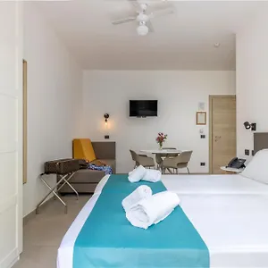 *** Aparthotel Residence Villa Giardini Italia